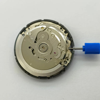 Japan Made NH35 automatic watch movement with black date dial, crown at 3.8/3.0 for precise timekeeping.