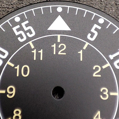 Green luminous 33.8mm pilot watch dial, compatible with NH35, perfect for black strap repairs.