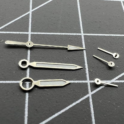 Aiguilles de montre à lumens verts avec garniture argentée pour mouvement à quartz argenté ISA 8162 et ISA 8172