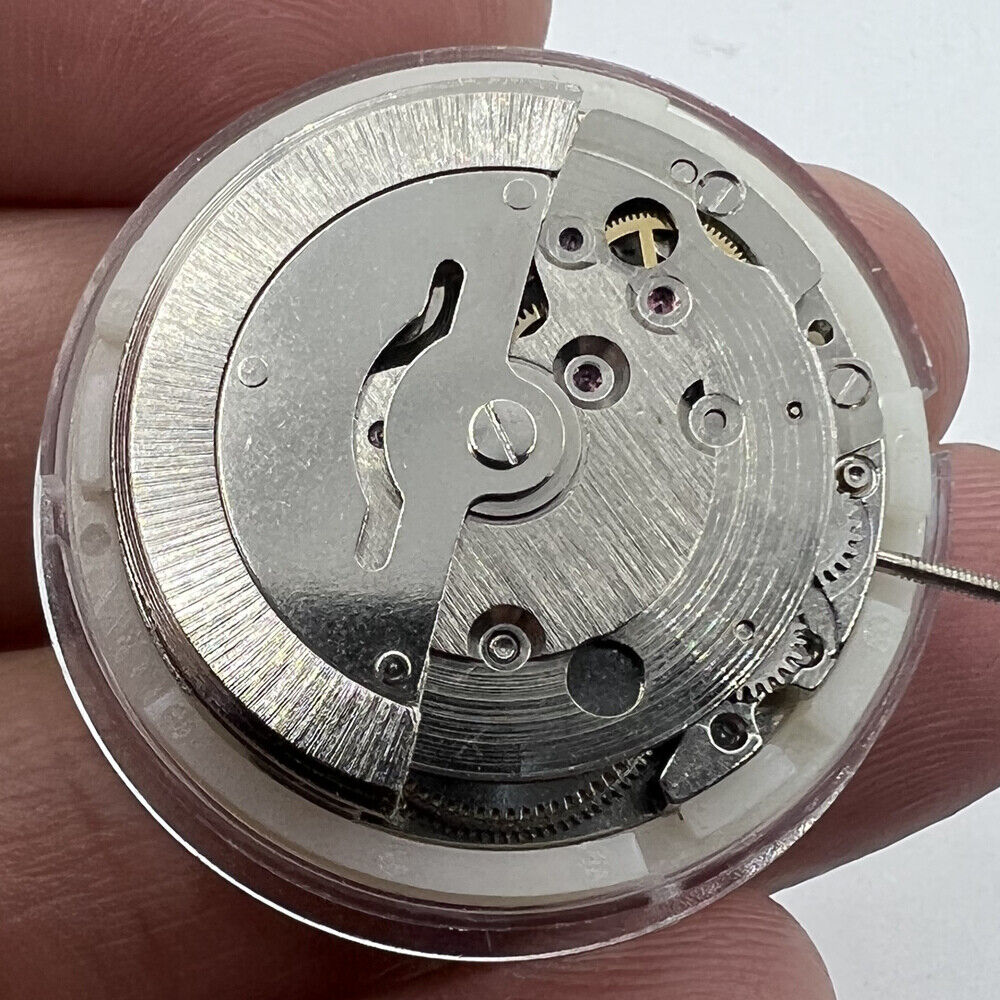 DG2813 automatic mechanical watch movement with silver finish, day-date function, compatible with replacement watches