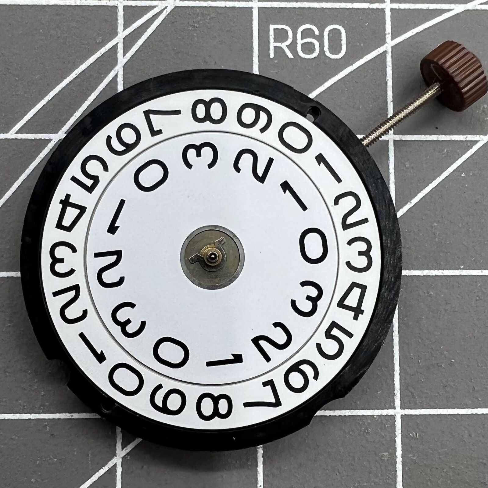 Swiss Made Ronda 519 quartz watch movement for precise and reliable timekeeping in watch accessories.
