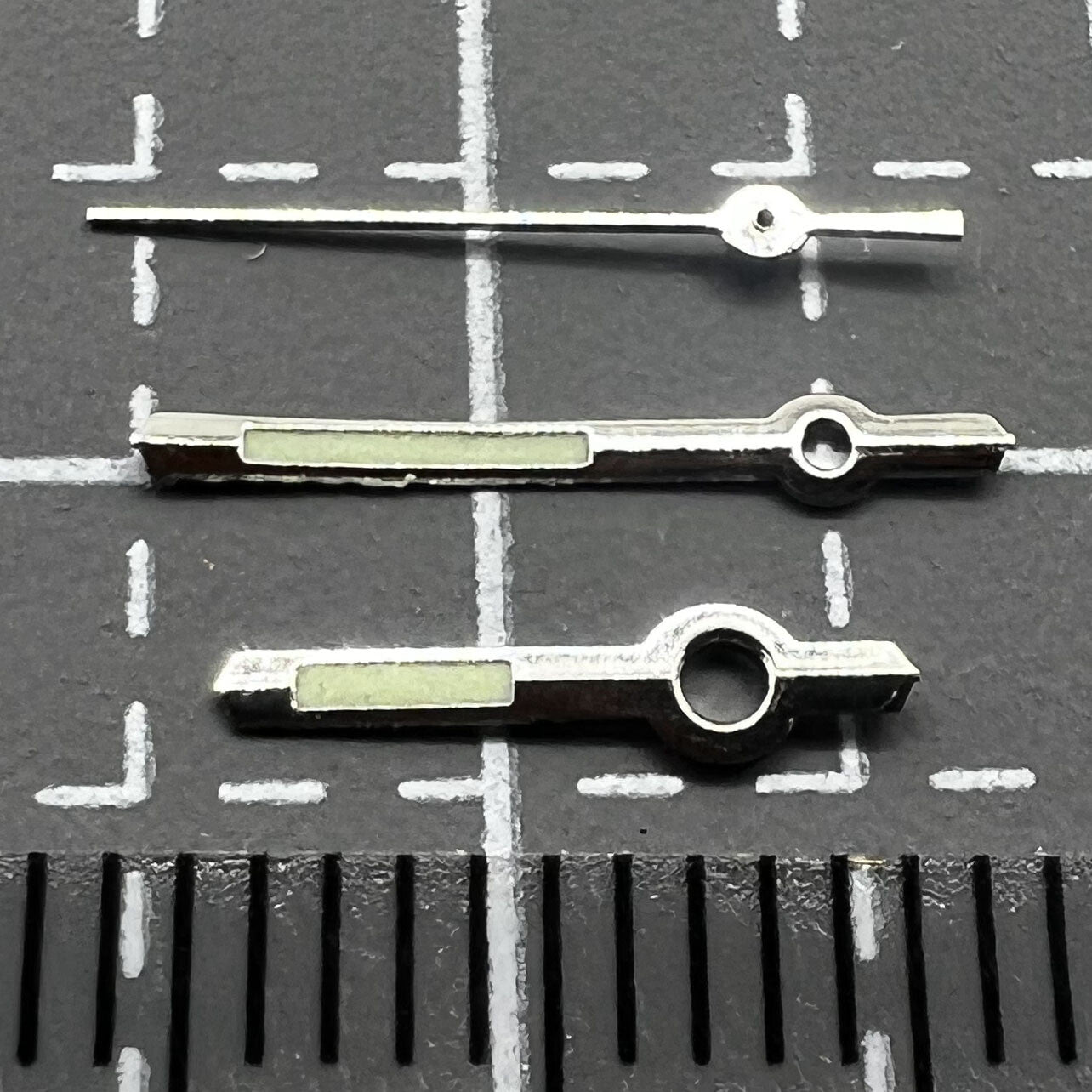 2er Set Silberne Leuchtzeiger Für Miyota 2035 Uhrwerk P1-H2-C14