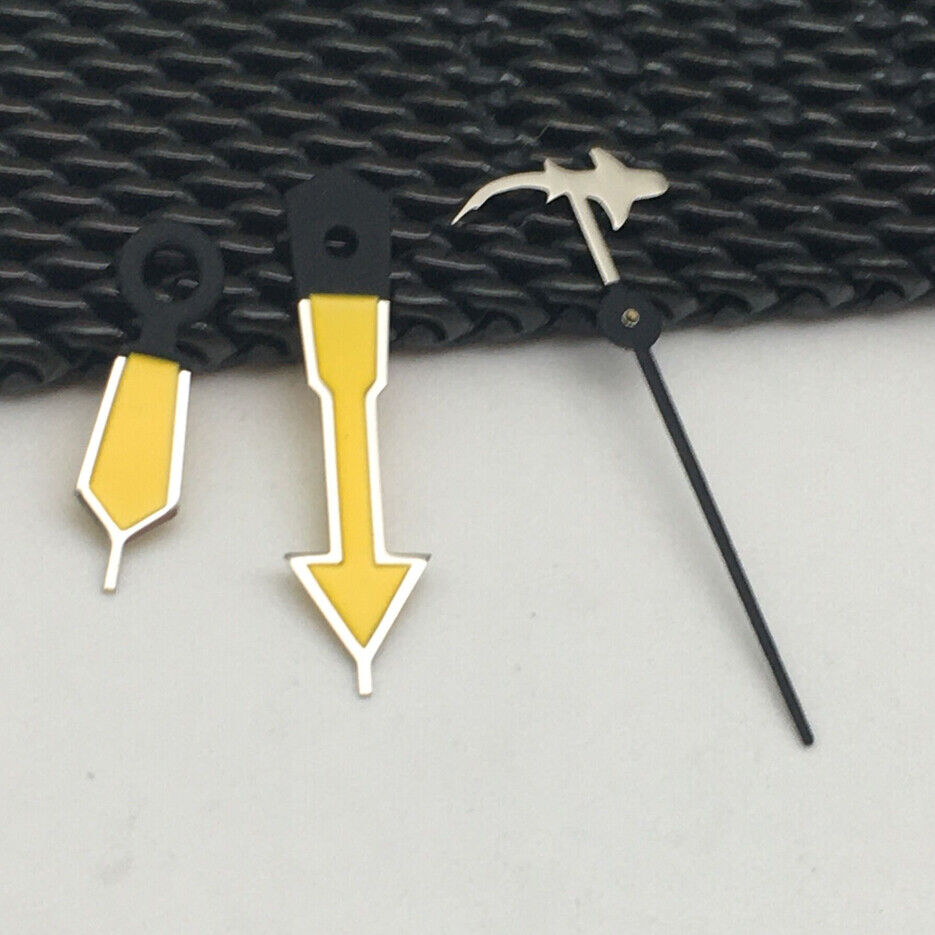 Precision A72 silver watch hands set for NH35A/NH36A movements, measuring 8.5x12x12.5mm, ideal for repair.