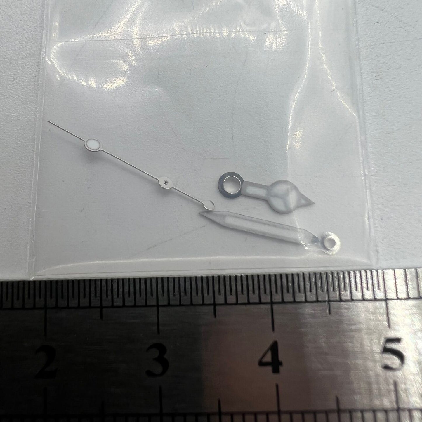 Green luminous watch hands set, compatible with NH35A/NH36A, sizes 8/12/12.5mm, perfect for repairs.