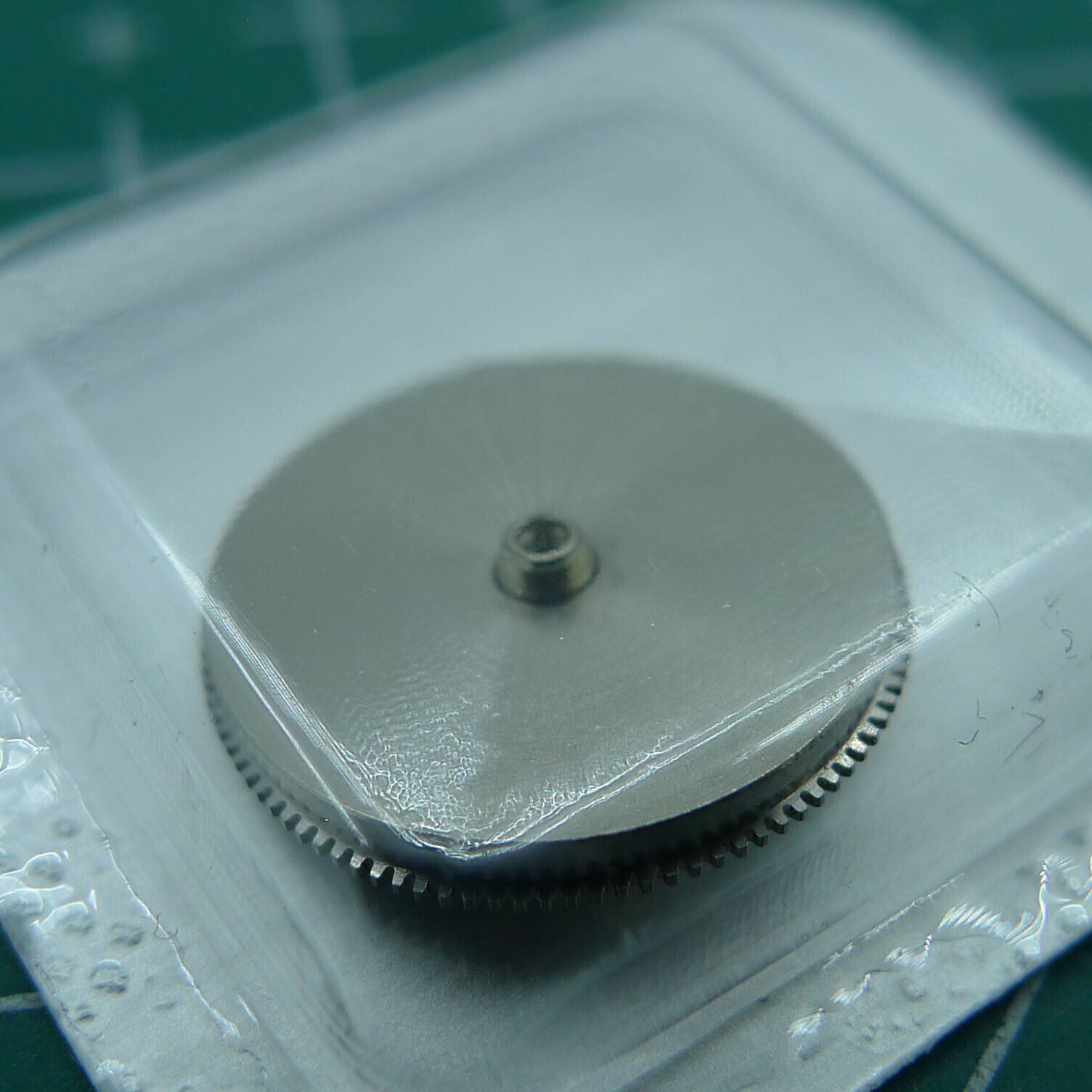 Durable wholesale barrel with complete mainspring for Miyota NH35 NH36 watch movement, reliable replacement part.
