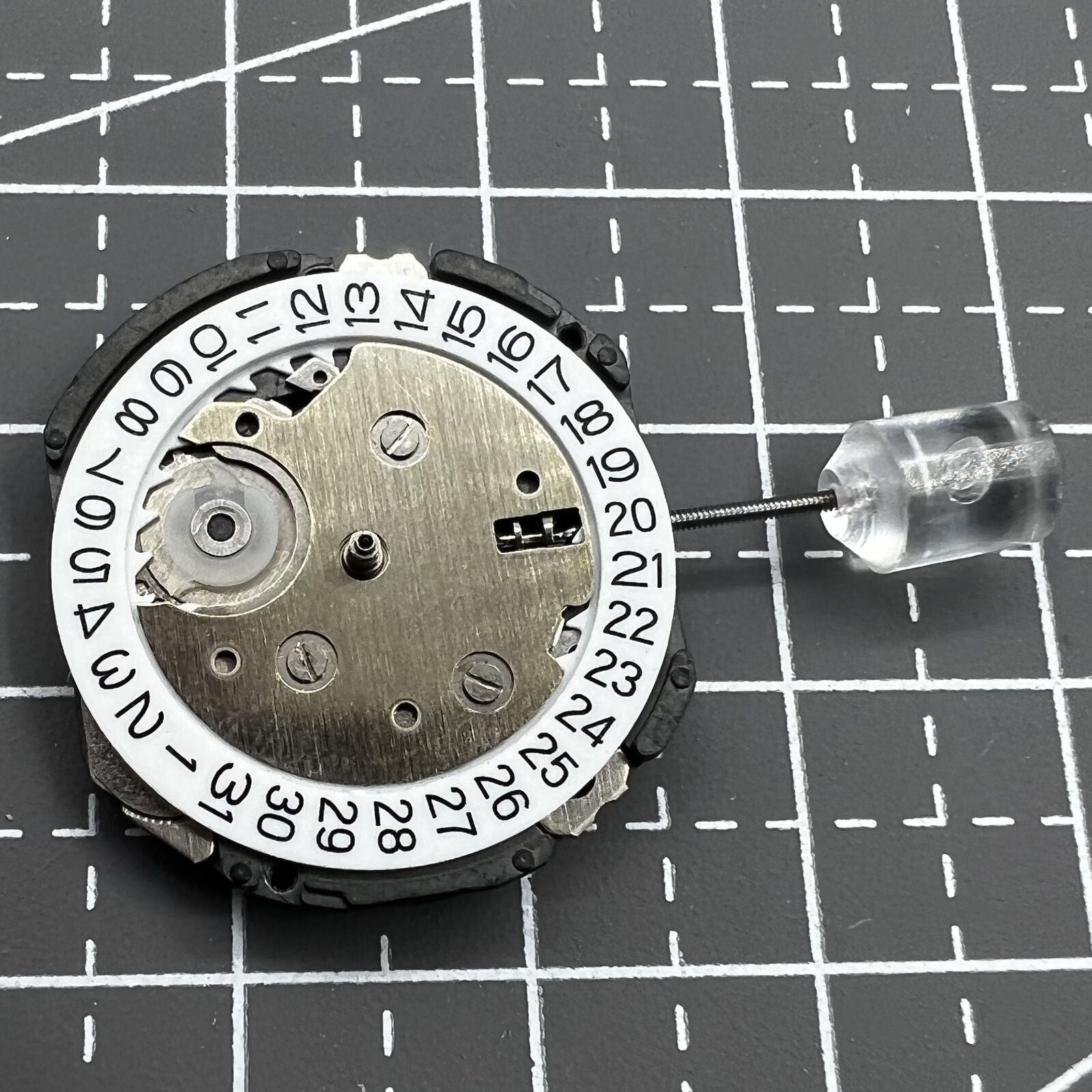 6EC1 watch quartz movement with date display at 3 o'clock, precise timekeeping by 6EC1 brand accessory.