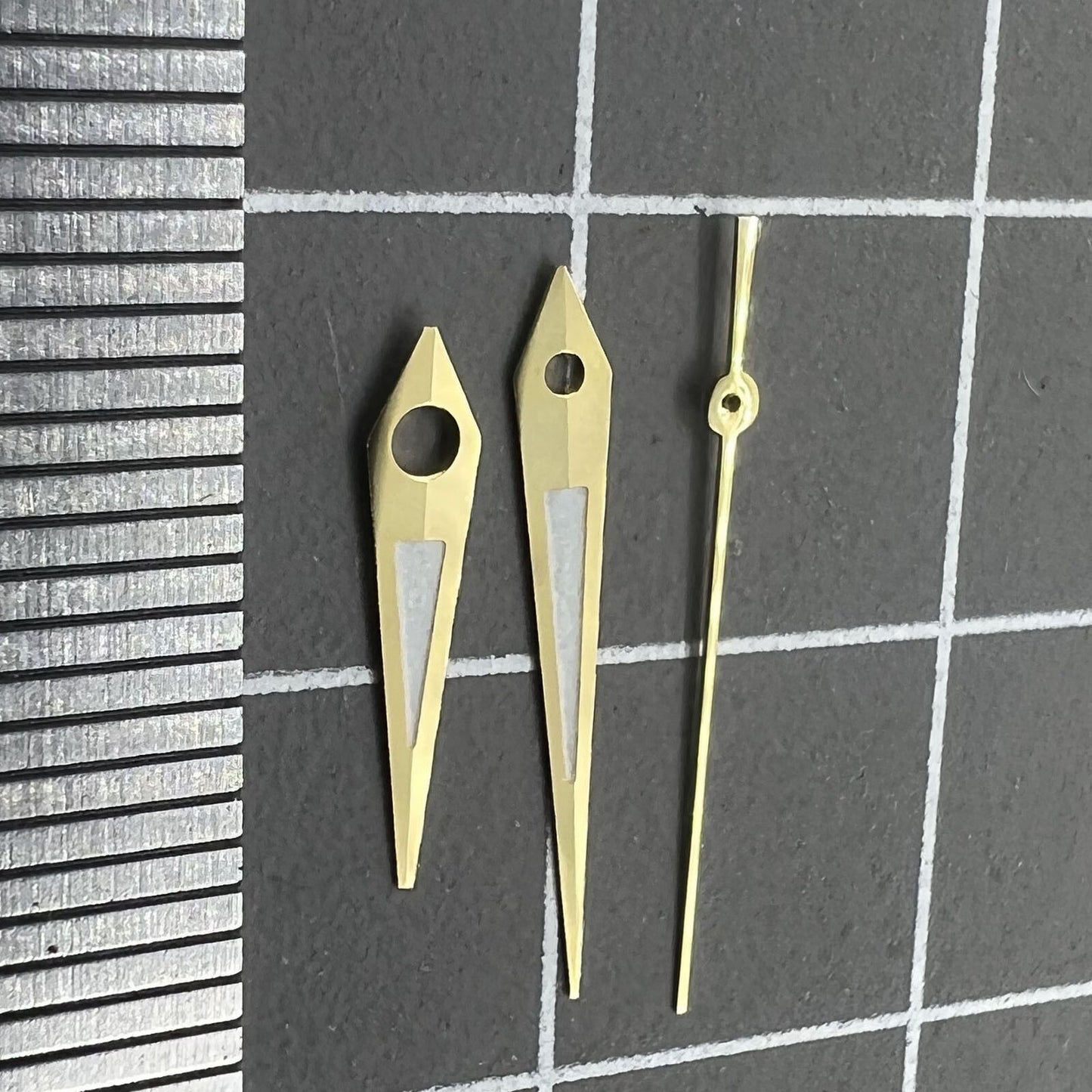 ArrowCraft golden arrow-shaped watch hands with lume, 14mm for Miyota NH35/NH36/NH38 movements.