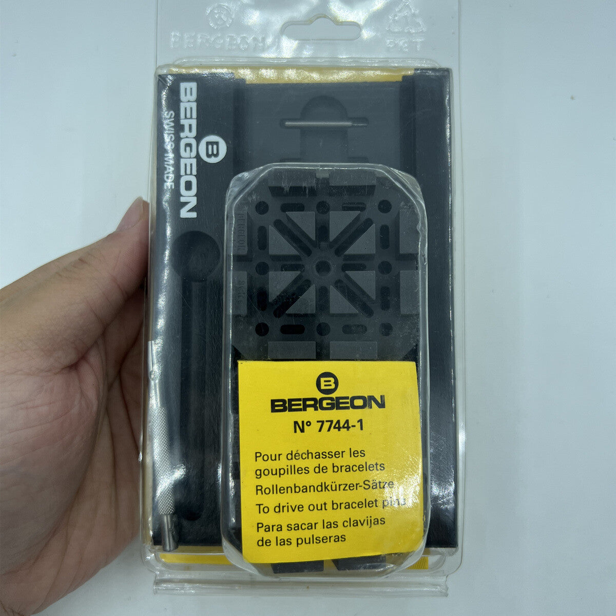 Bergeon 7744 pin remover tool for precise watch bracelet adjustments and repairs