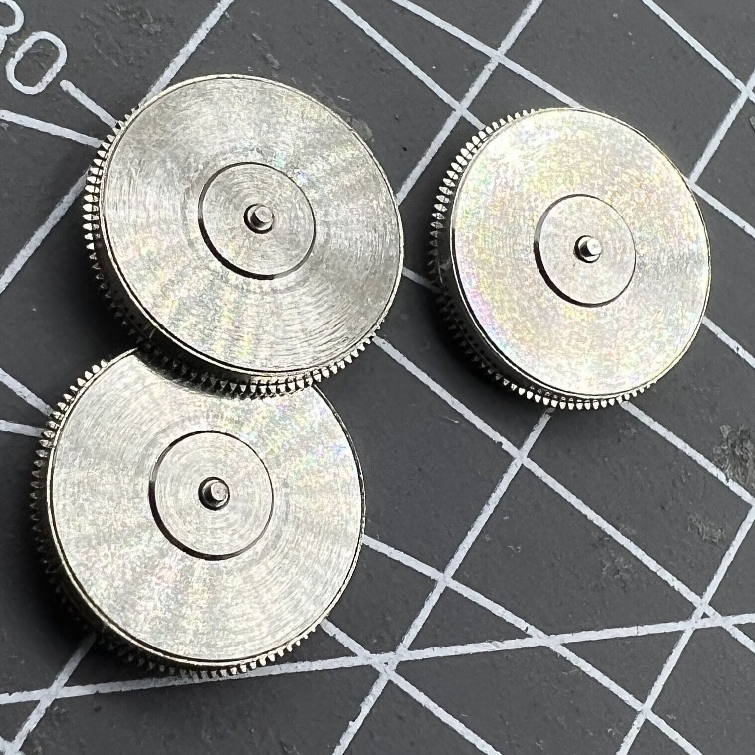Complete barrel with mainspring for SW200 watch movement, compatible with SW240 SW220 models, reliable power source.
