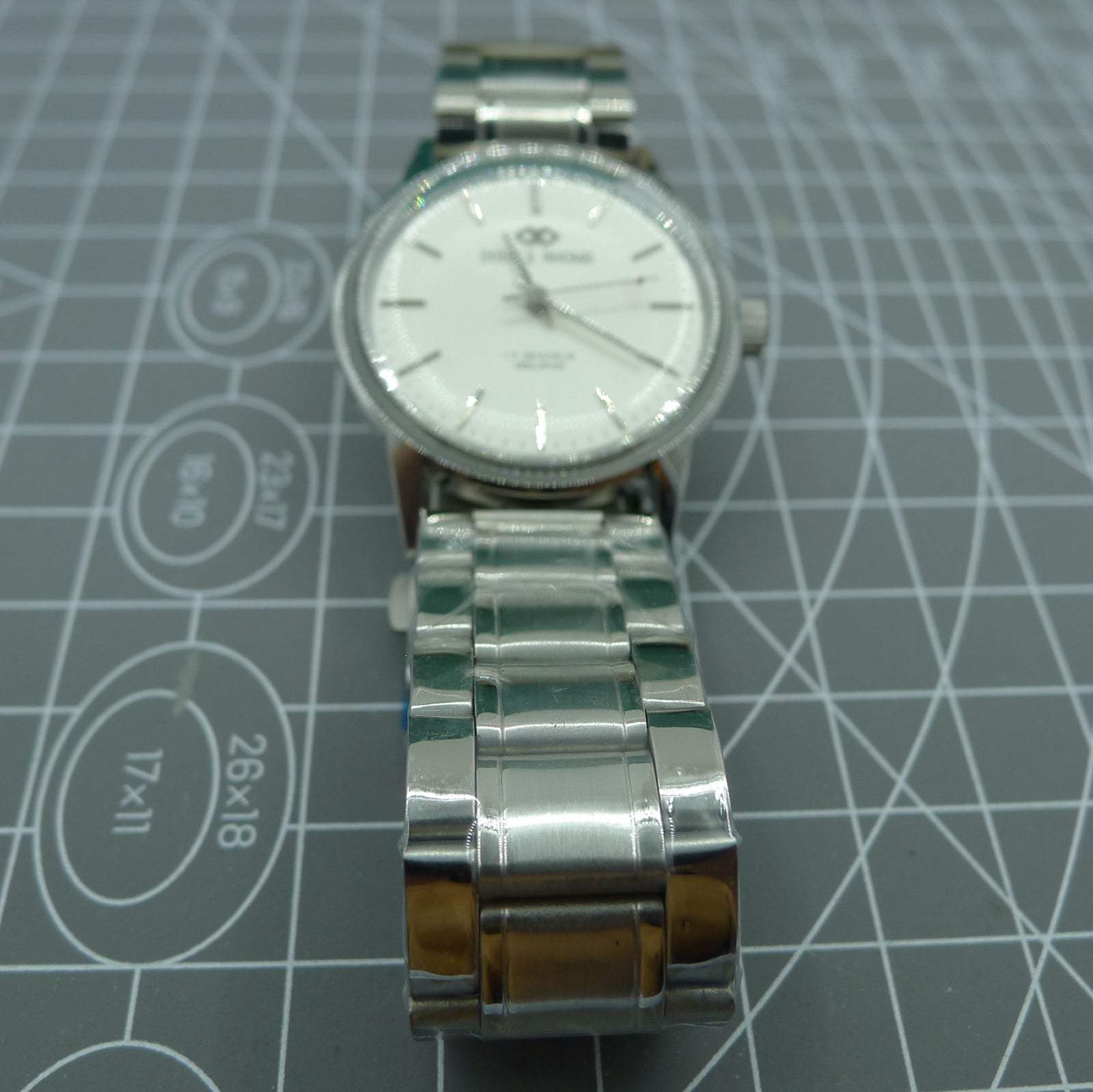 Beijing 36mm manual mechanical watch with silver case and silver nail indices, classic style for enthusiasts