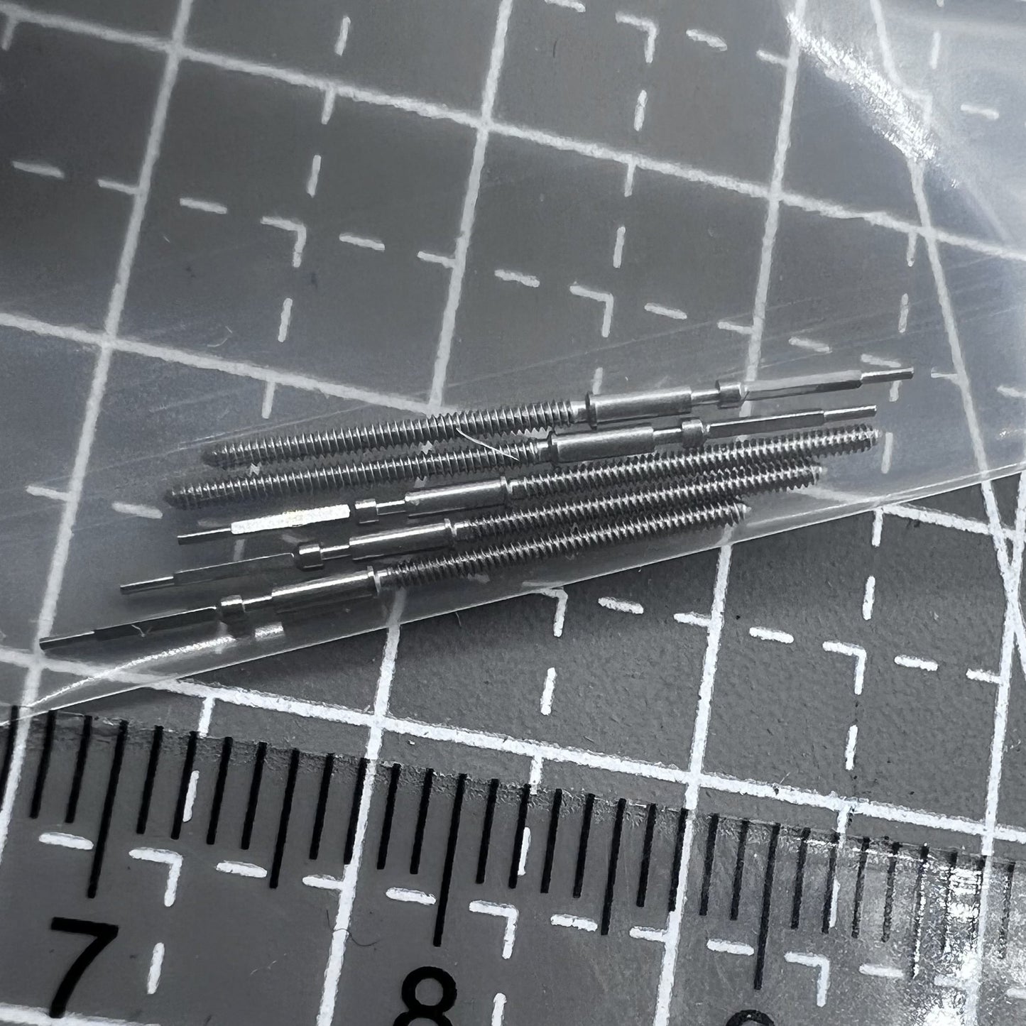 5 Stück Uhrenaufzugswellen für Quarzwerk Ronda 8040N Modelle