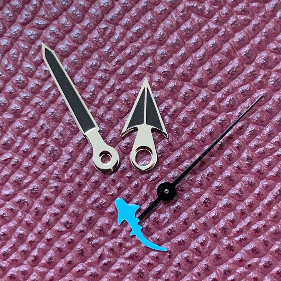 Black watch hands set with Turtle and Fish second hand design for NH35/NH36/4R36 movement.