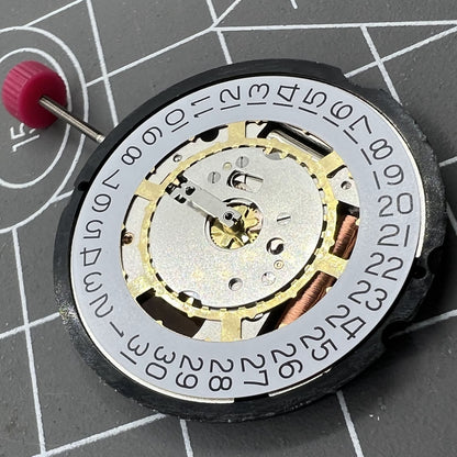Swiss Made Ronda 715 quartz watch movement with date display at 3 o'clock for watch accessories