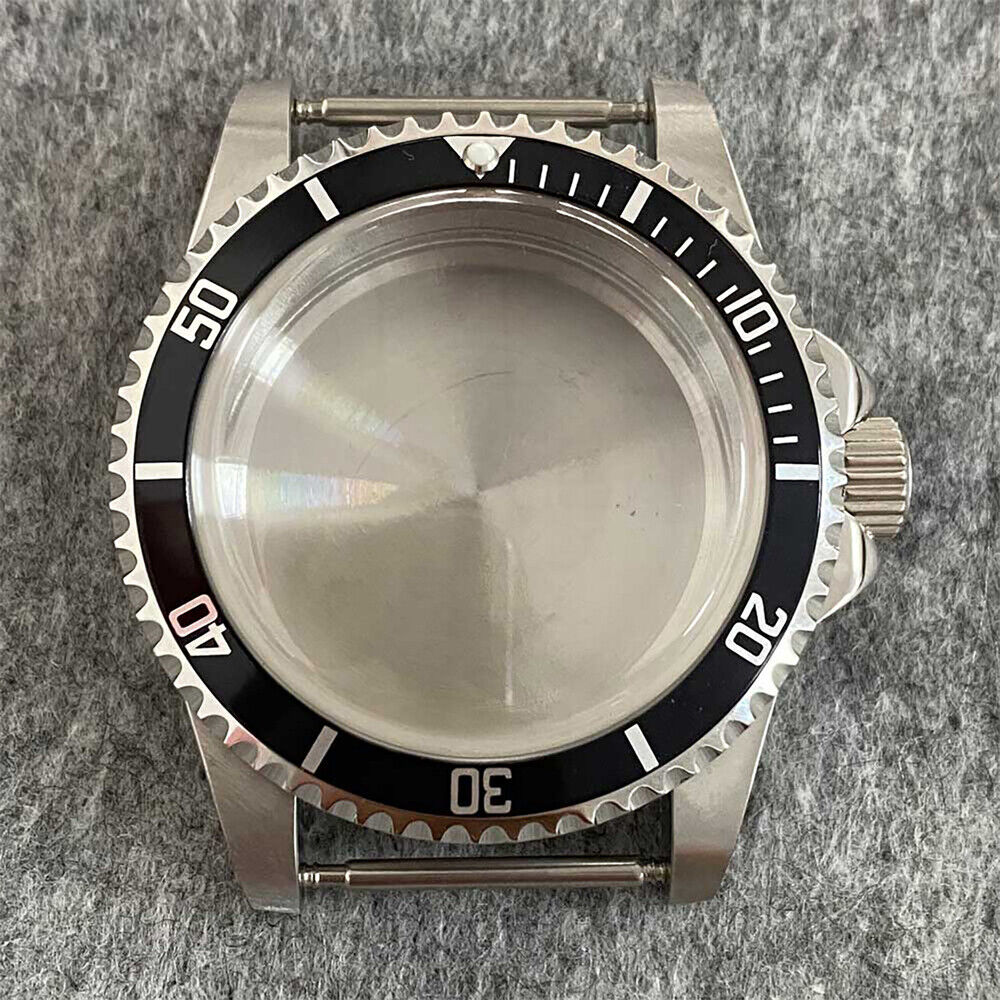 19 Options stainless steel retro watch case with sapphire glass for NH35/NH36, durable and stylish accessory.