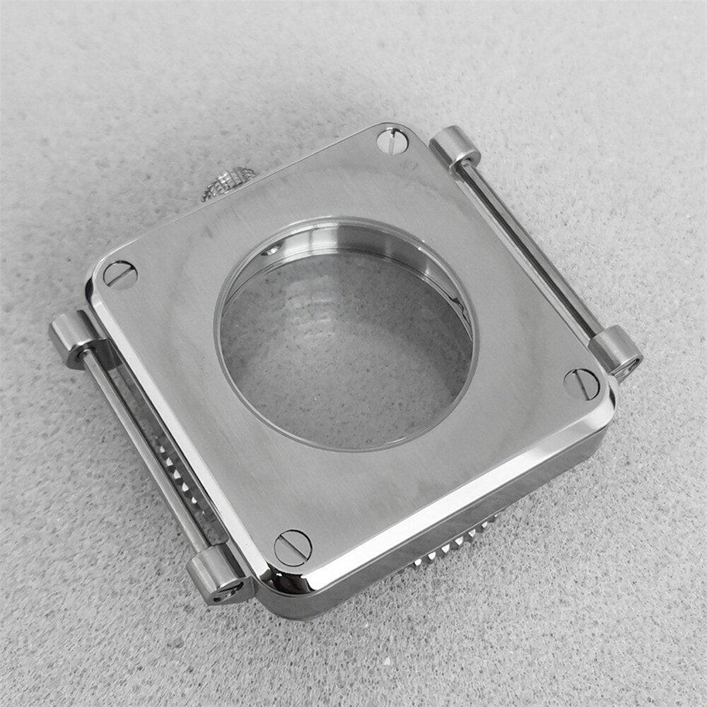 Edelstahl 42mm quadratisches Uhrengeh�use mit Saphirglas, passend f�r Seiko H35, robust und elegant.