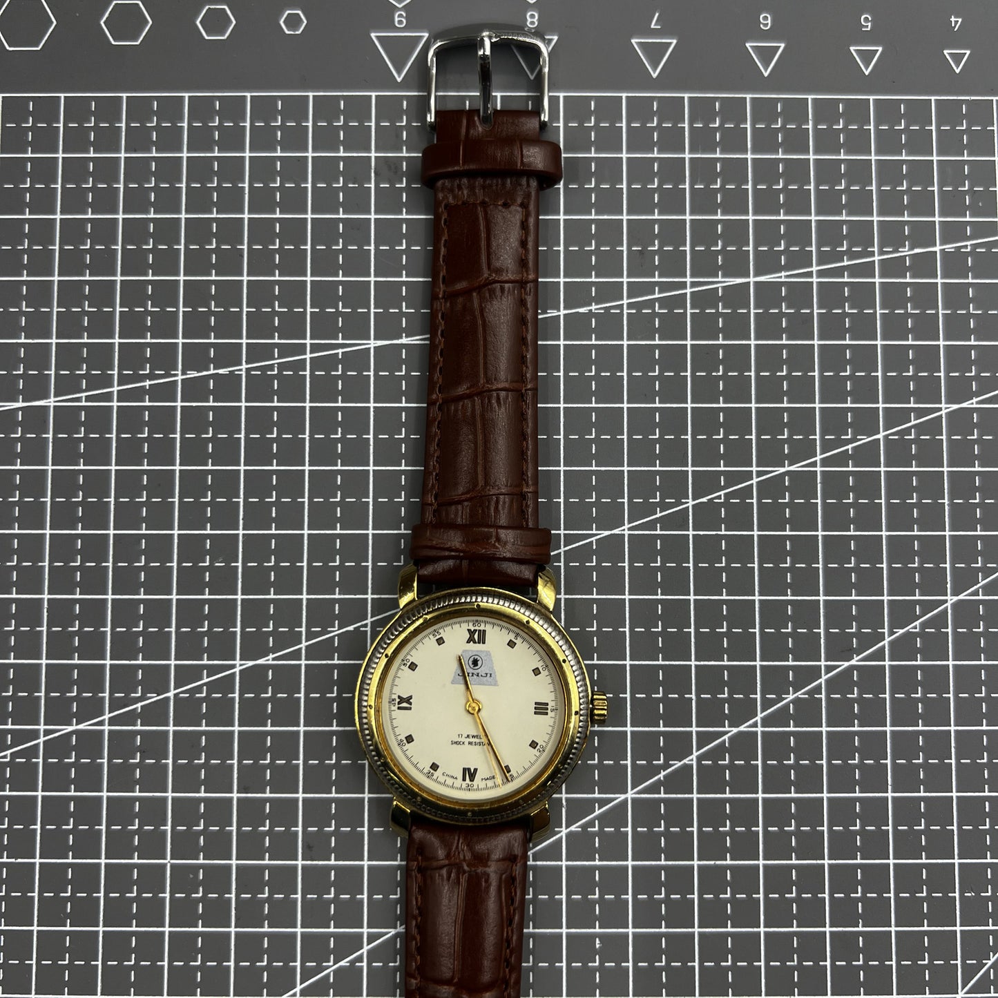 SHANGHAI JINJI Manuelle mechanische Uhr, römische Ziffern, 17 Juden, stoßfest