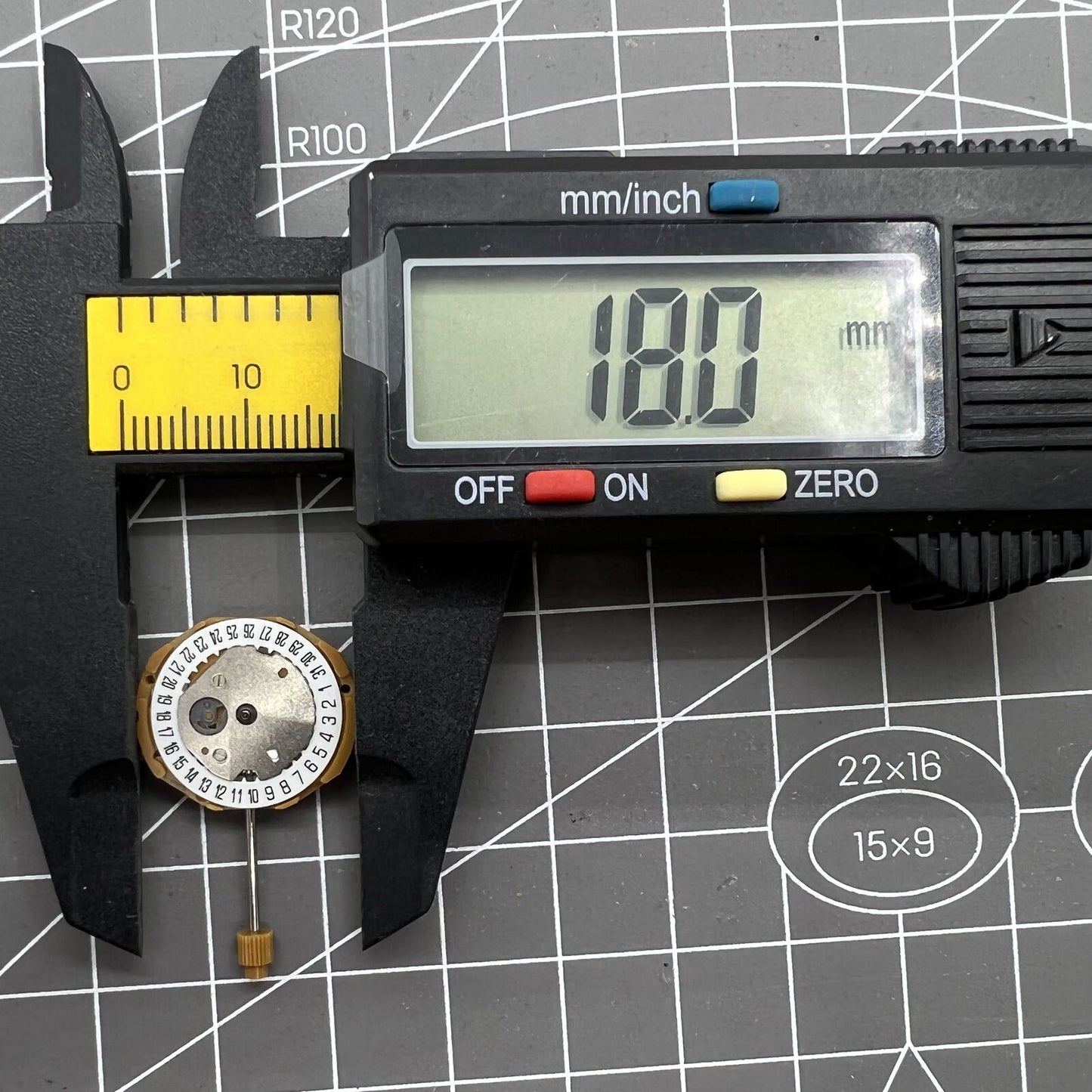 Japan Miyota GL10 quartz watch movement featuring 3 hands and date display at 6 o'clock, precise and reliable for watch accessories.