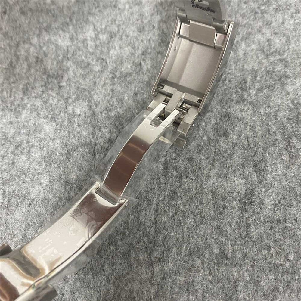 39MM stainless steel watch case, sapphire glass, strap, and dial for NH35 - durable men's accessory.