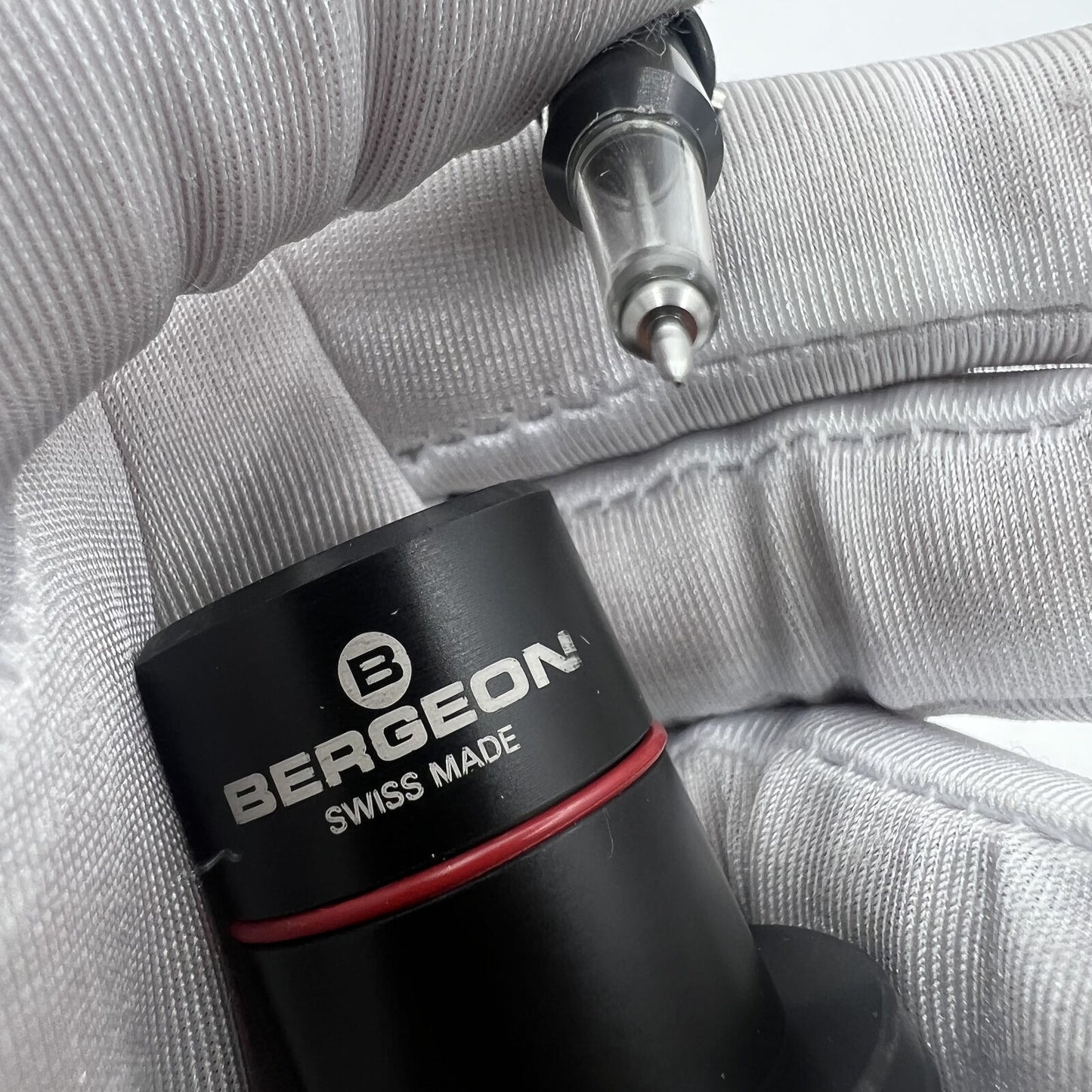 Swiss Made Bergeon 7719-2A automatic oiler tool for precise watch repair and maintenance.