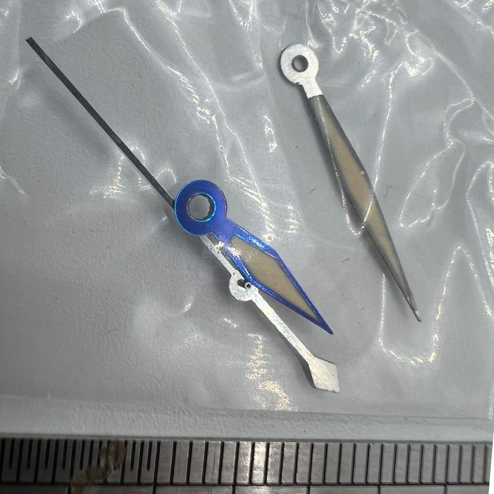 Blue-trimmed diamond orange lume watch hands, precise fit for ETA2836/2846/2824 movements.