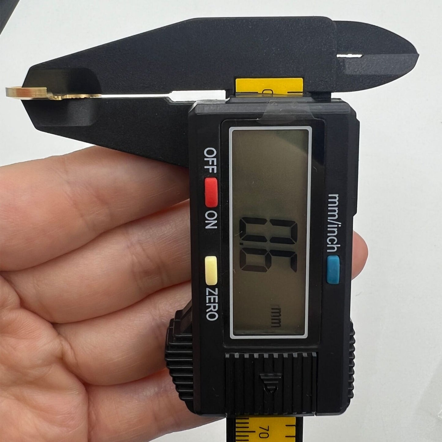 Sea Wave golden rotor with detailed carvings, compatible with Miyota NH35 NH36 watch movements for smooth operation.