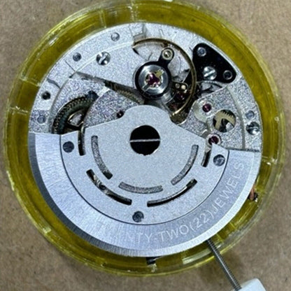 Mingzhu2813 mechanical watch movement featuring single calendar, six hands, and small seconds for accurate timekeeping.