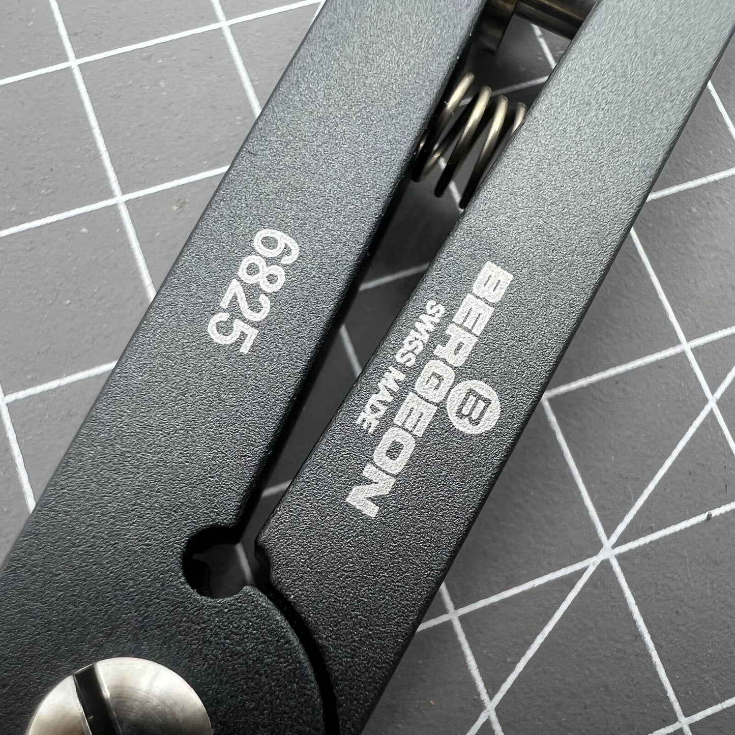 Bergeon 6825-PF spring bar pliers for precise watch bracelet adjustments, Swiss Made tool.