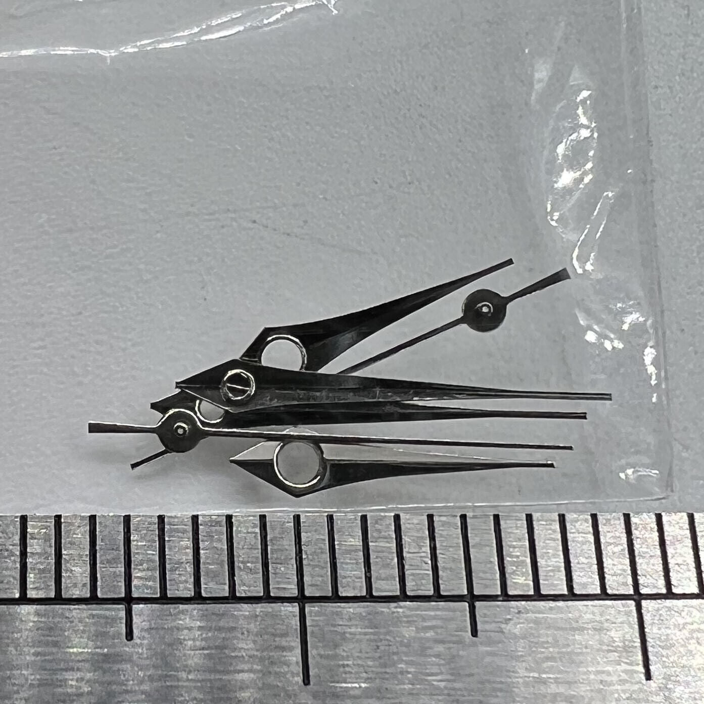 Silver long watch hands set for Miyota 2035, 2115, 2105, 2305 movements, no lume.