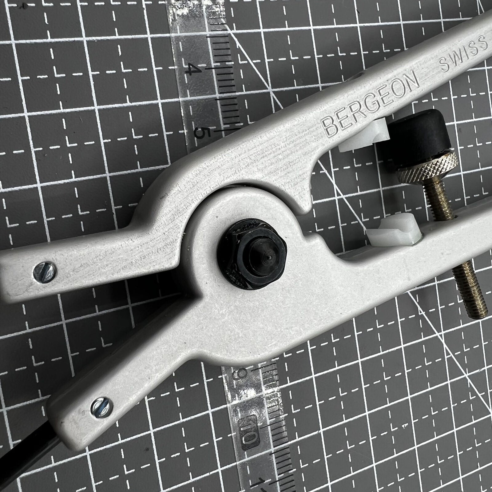 Swiss Bergeon 6618 spring bar plier for precise watch strap adjustments and repairs.