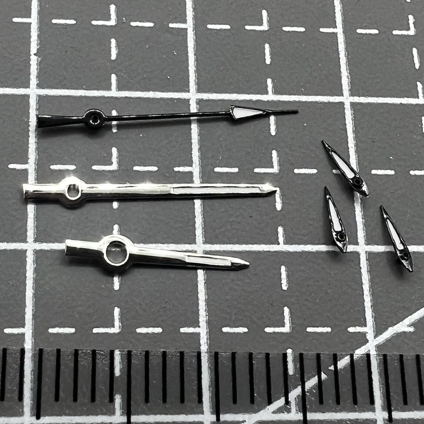 13 mm silber-schwarze Zierleiste mit Leuchtzeigern für Miyota OS10 OS20 OS22 OS60 OS80 OS11