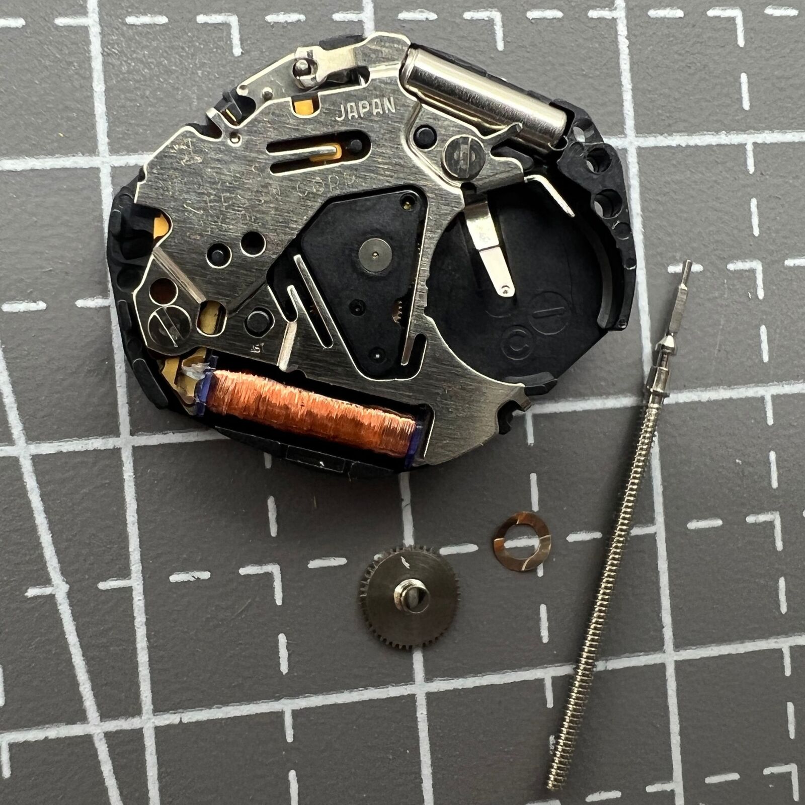 Japan Made Hattori Epson TMI VX50 VX50E quartz watch movement, precise timekeeping for accessories.