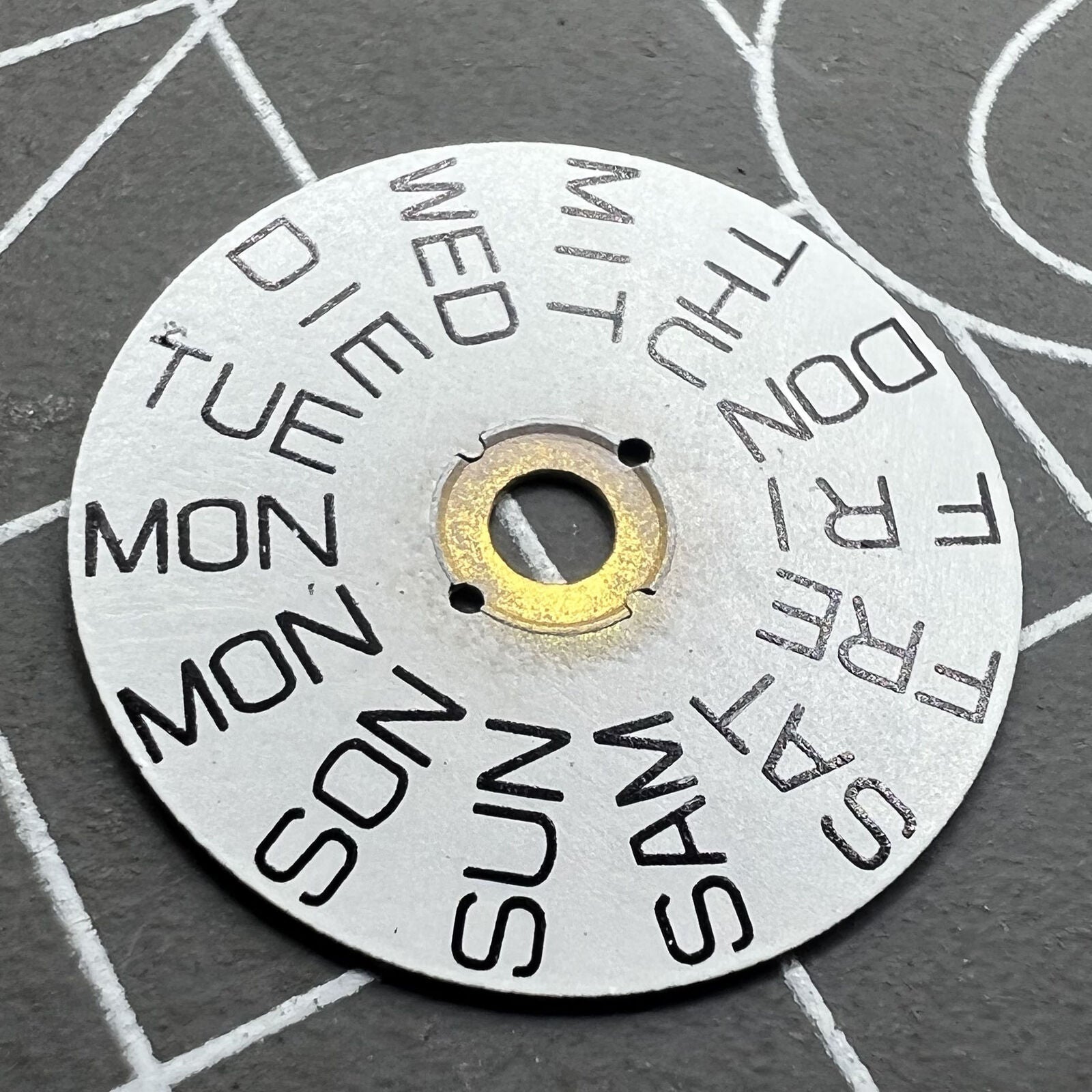 White watch accessory with English font week disk, fits 2836 movement, date at 9 o?clock, brand Generic.