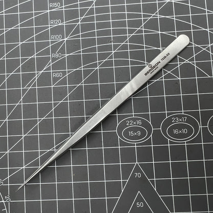 Swiss Bergeon 7026-SS antimagnetic tweezer with narrow, fine points for precise watch repair tasks.