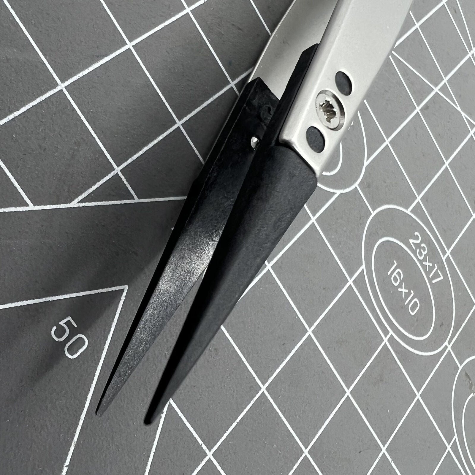 Swiss Bergeon 6571-CFR-3 precision tweezers with CFR 3 ends for delicate watch repair and assembly tasks.