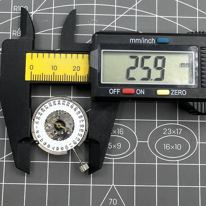 Tianjin Seagull ST6 automatic men's watch with 2 hands, single calendar, sleek design for daily wear.