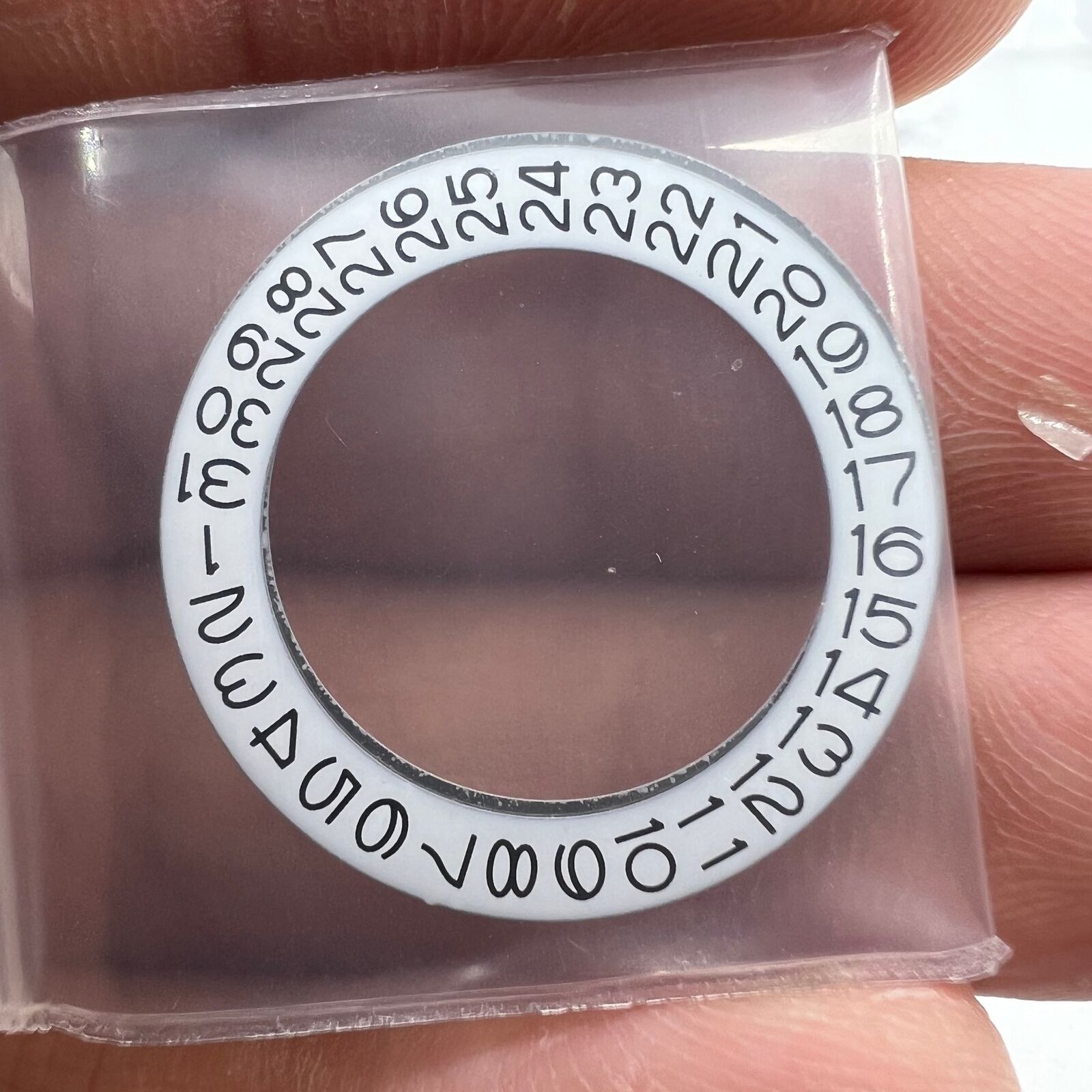 White date disk wheel for NH35 NH36 movement with date display at 3 o'clock position, Seiko compatible.