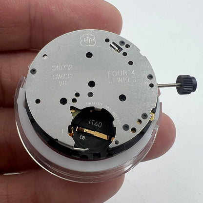V8 ETA G10.711 Swiss quartz watch movement with multifunctional date display at 6 o?clock.