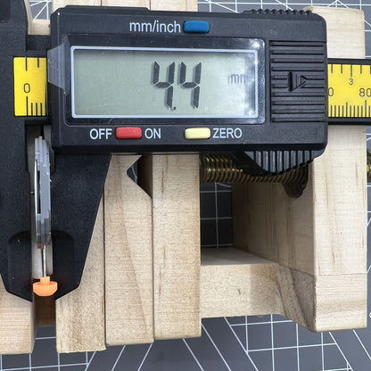 Miyota GR02 quartz watch movement, precision Japanese-made part for accurate timekeeping and repair.