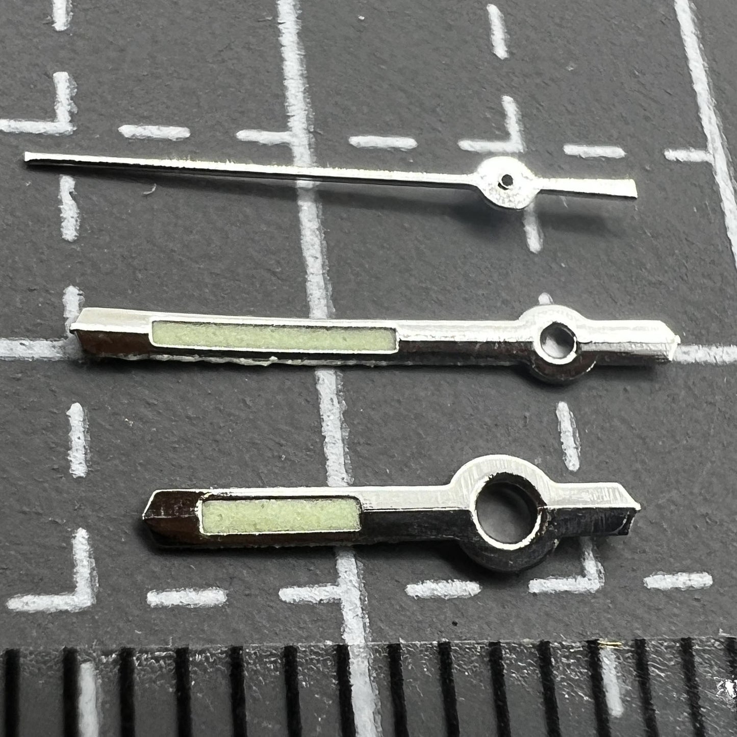 2er Set Silberne Leuchtzeiger Für Miyota 2035 Uhrwerk P1-H2-C14