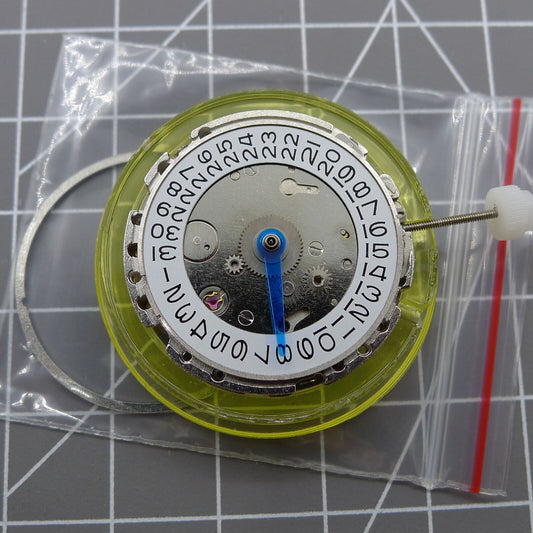 DG2813 automatic mechanical watch movement with silver 4-hand design and adjustable 24-hour GMT hand.