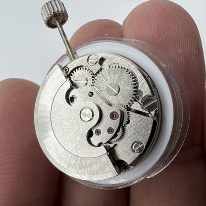 Seagull ST6 Lady watch showcasing elegant design with 3 hands and single calendar, automatic movement.