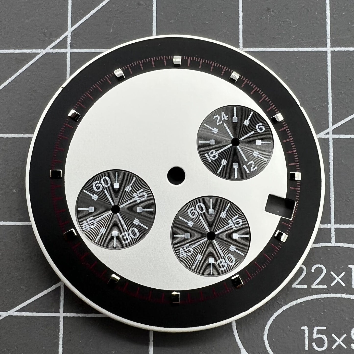Green Lume 32.5mm Timed Lap Watch Dial with black and white design for VK63 Quartz
