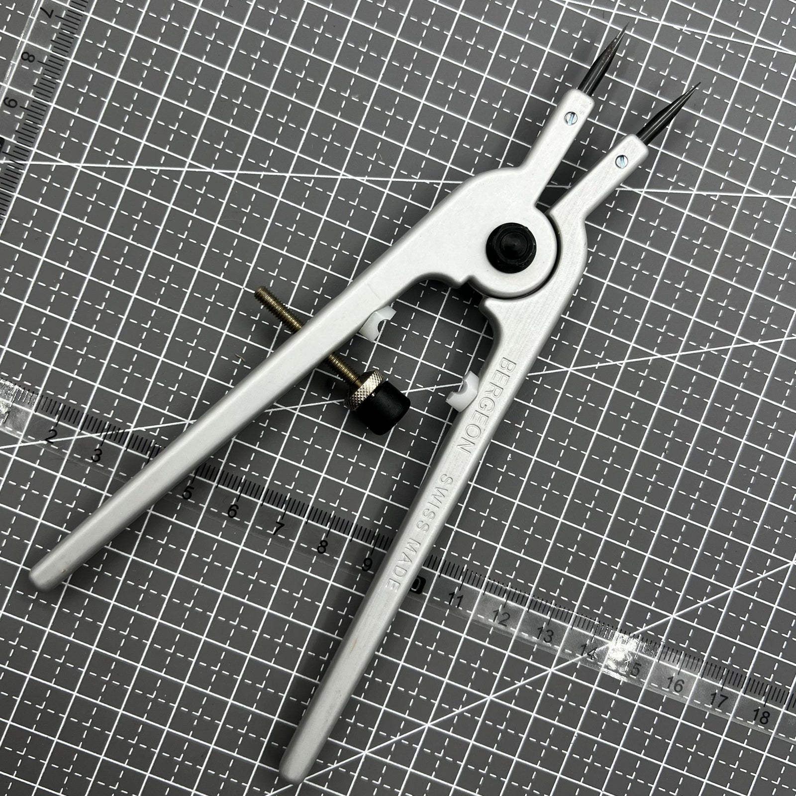 Swiss Bergeon 6618 precision spring bar plier for secure watch strap adjustments and repairs.