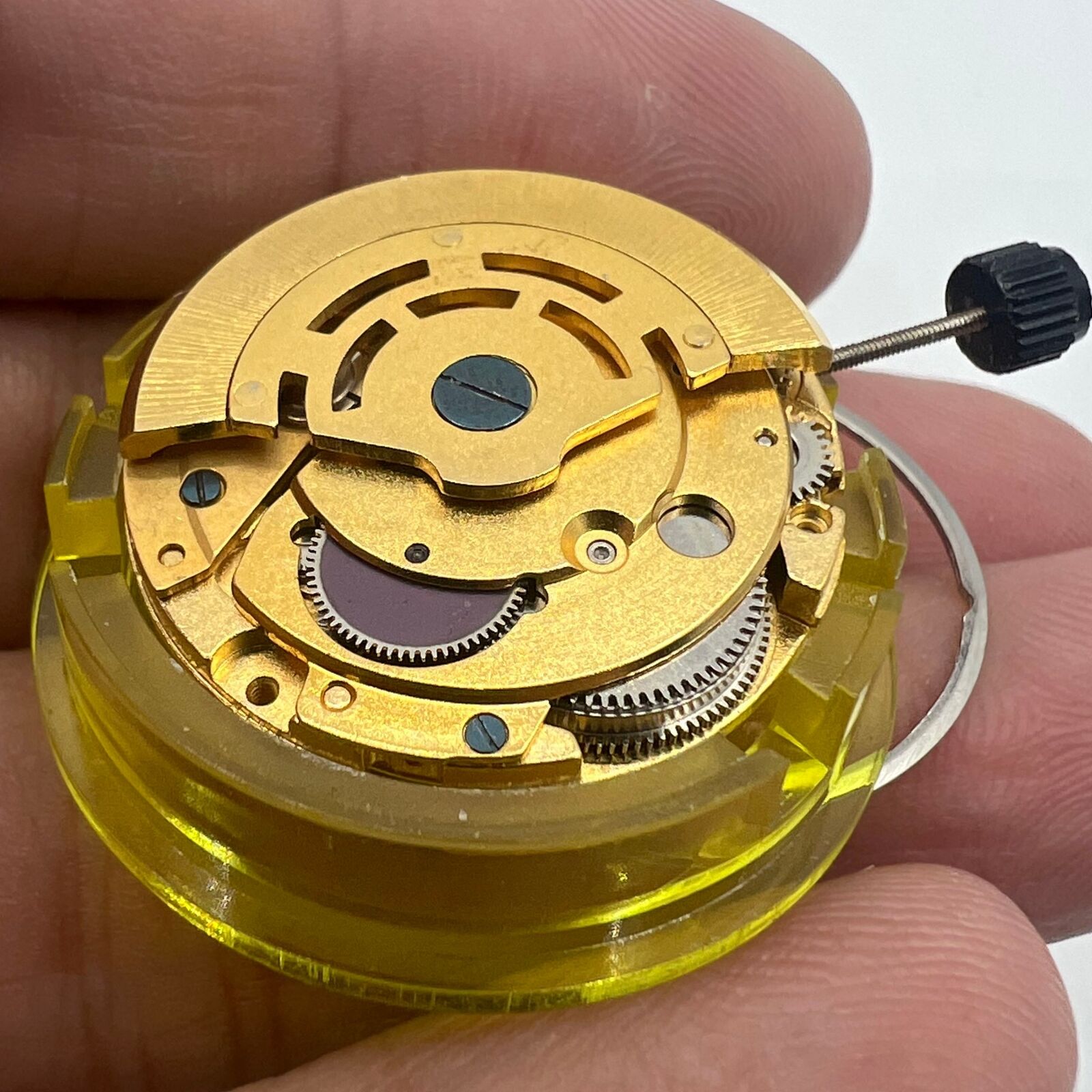 Golden DG2813 automatic mechanical watch movement with date, compatible with 8215 and 8205 models.