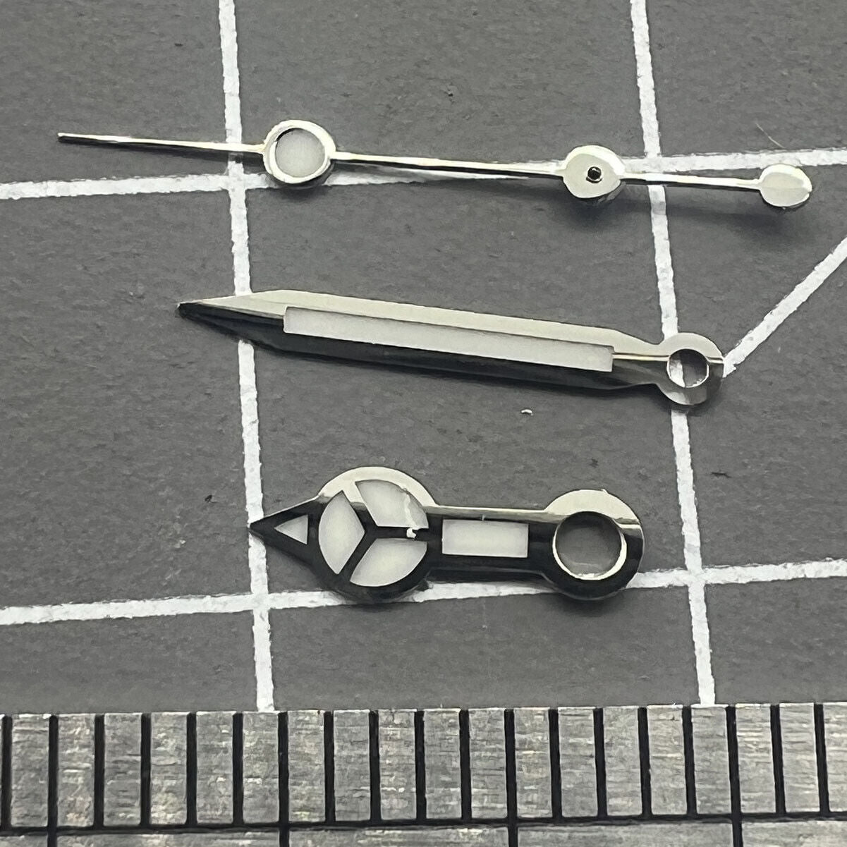 Grüne Leuchtzeiger mit silbernem Rand, 12,5 mm, für Miyota NH35/NH36/NH38 Uhrwerk Nr. 41