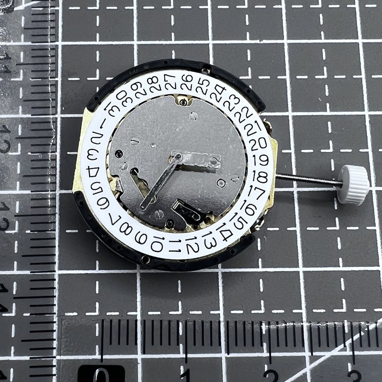 Ronda Quarzwerk 3540D Swiss movement with date display at 3 o?clock