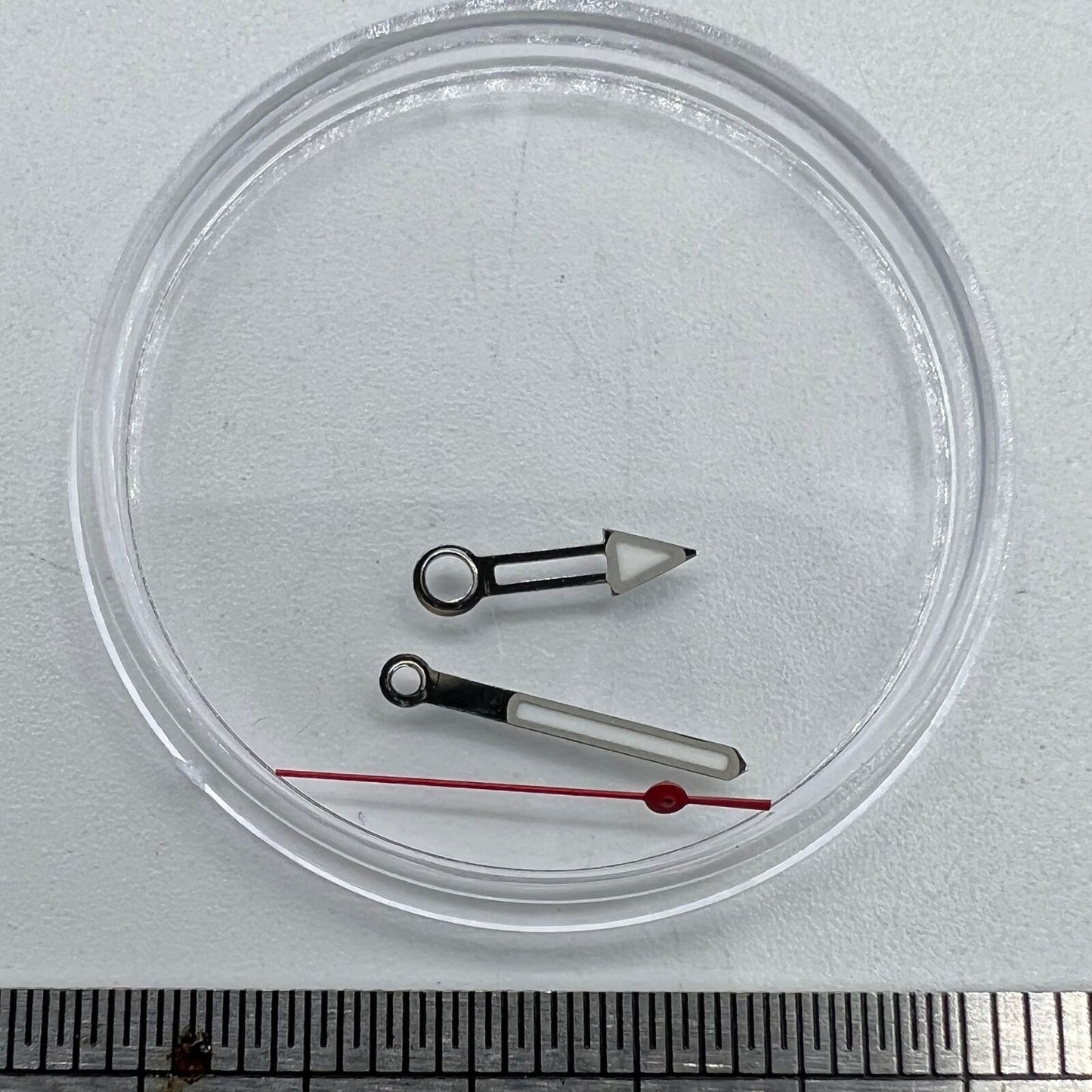 Green lume silver trim pointed arrow watch hands for Miyota NH35/NH36/NH38, combining accuracy and sleek design.