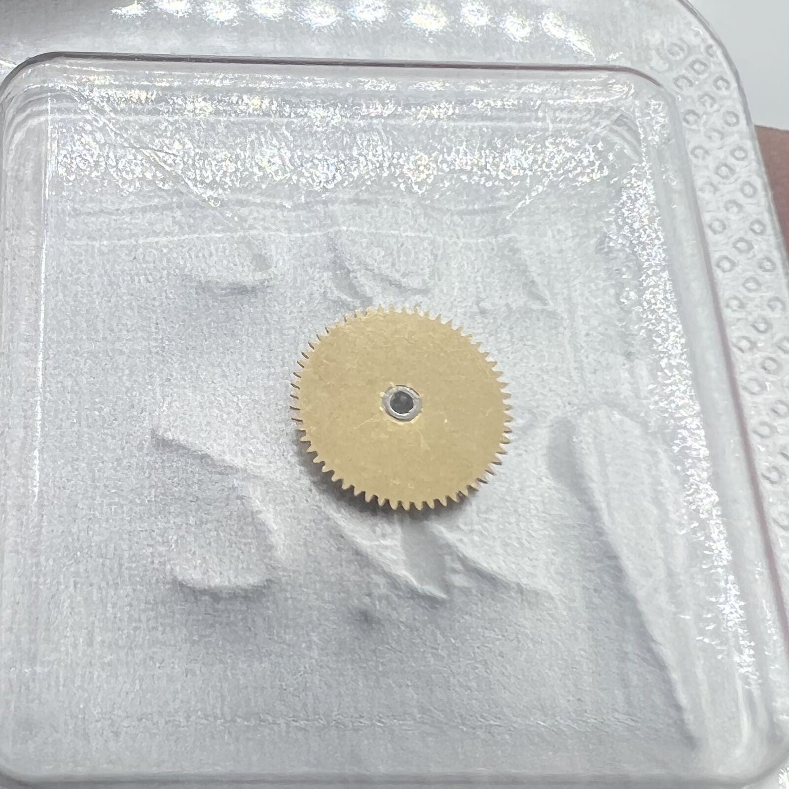 Ref.2556 driving wheel for ETA 2671 watch movement date indicator, precision gear component for watch repair