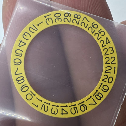 Yellow Background Date Disk Wheel Date Wheel for Movement NH35 NH36 Date At 3