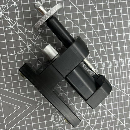 Outil de réglage horizontal pour raccourcir le bracelet de montre Bergeon 7250 